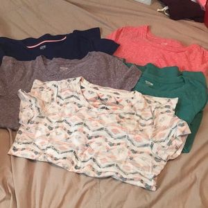 Five Mossimo crew neck tshirts. All size L.